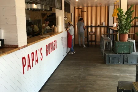 Кафе Papa`s Burger фото 3