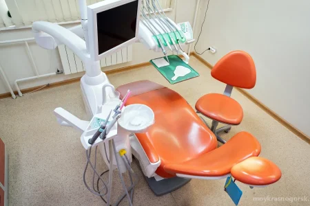 Стоматология Dental Centre на улице имени Егорова фото 3
