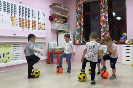 Детская футбольная школа Твой Гол на улице Гагарина фото 4